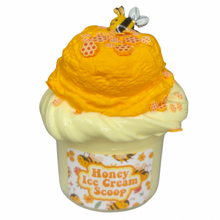 Load image into Gallery viewer, Honey Ice Cream Scoop
